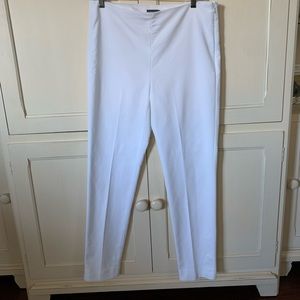 Vince Camuto white cotton/spandex pants.  Size 8. Great condition.